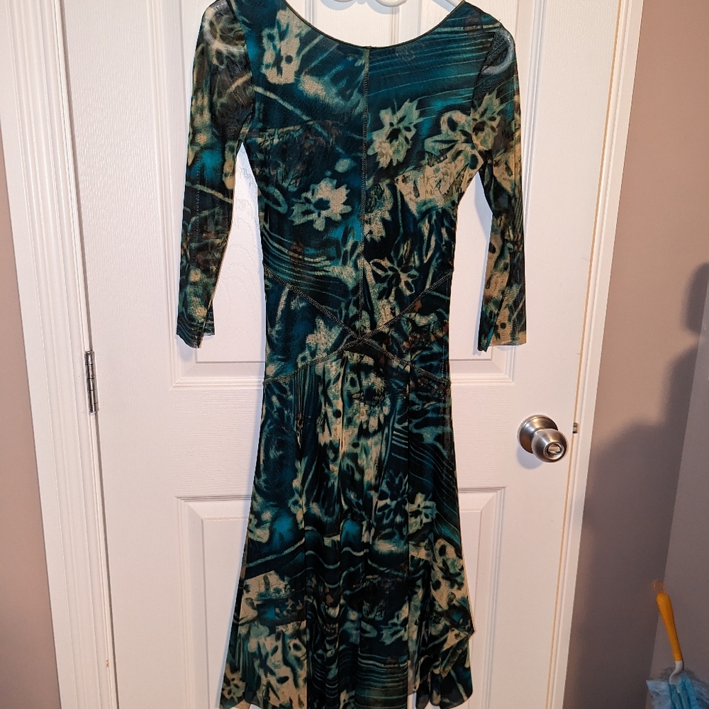 Green Pattern Cocktail Dress - Picture 4 of 4